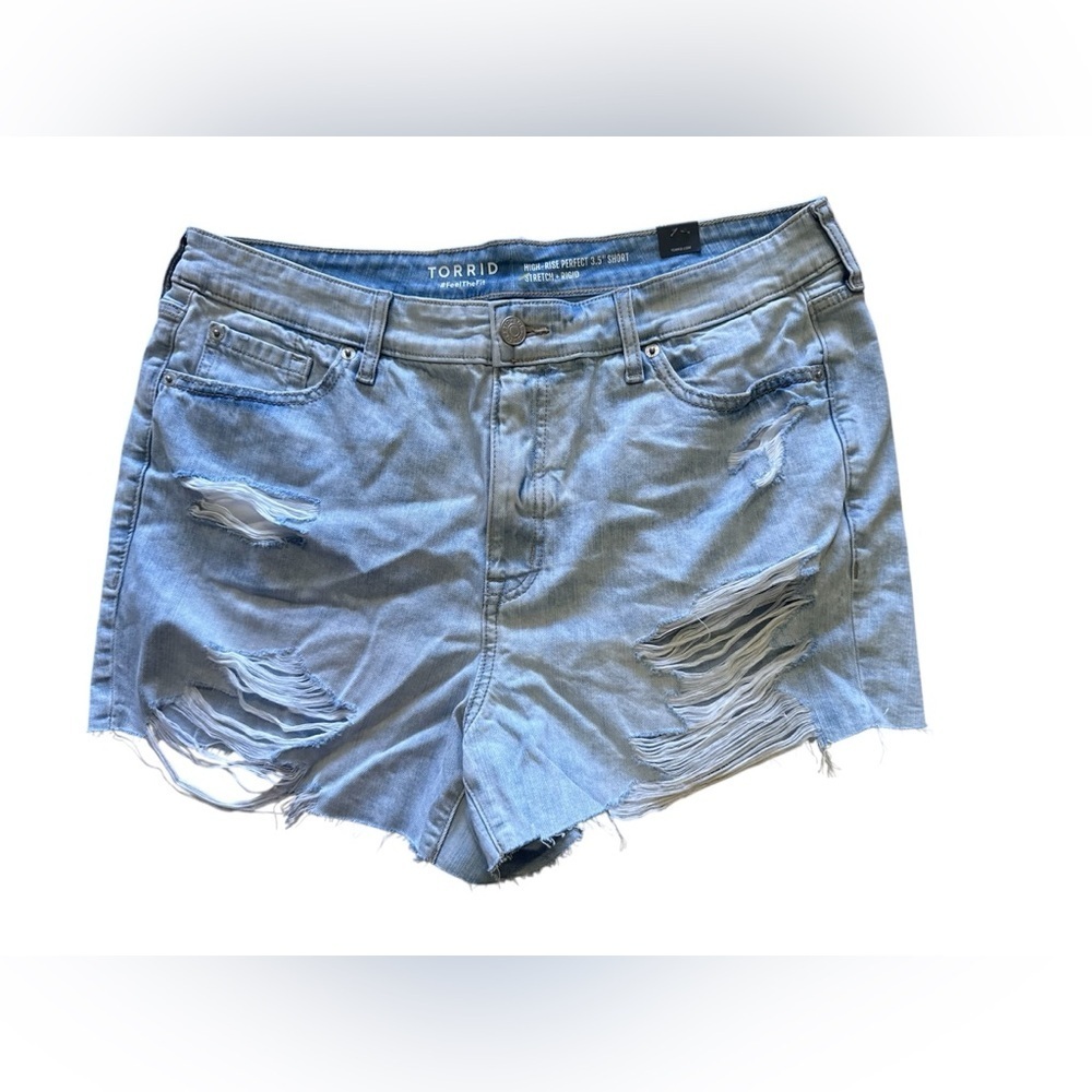Torrid Feel The Fit Denim Shorts Women's Plus Size 16 Distressed Cutoff Pocket